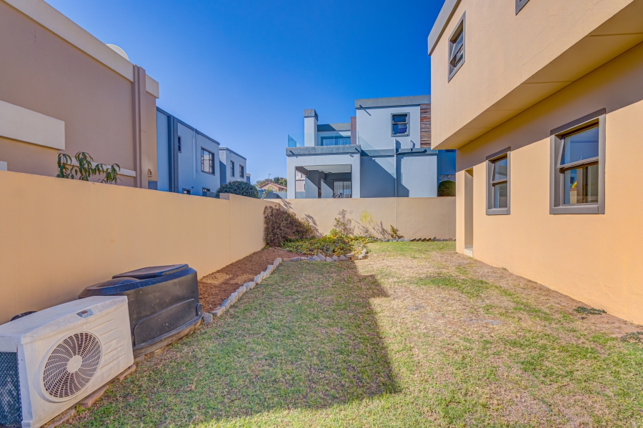 To Let 3 Bedroom Property for Rent in Kyalami Hills Gauteng