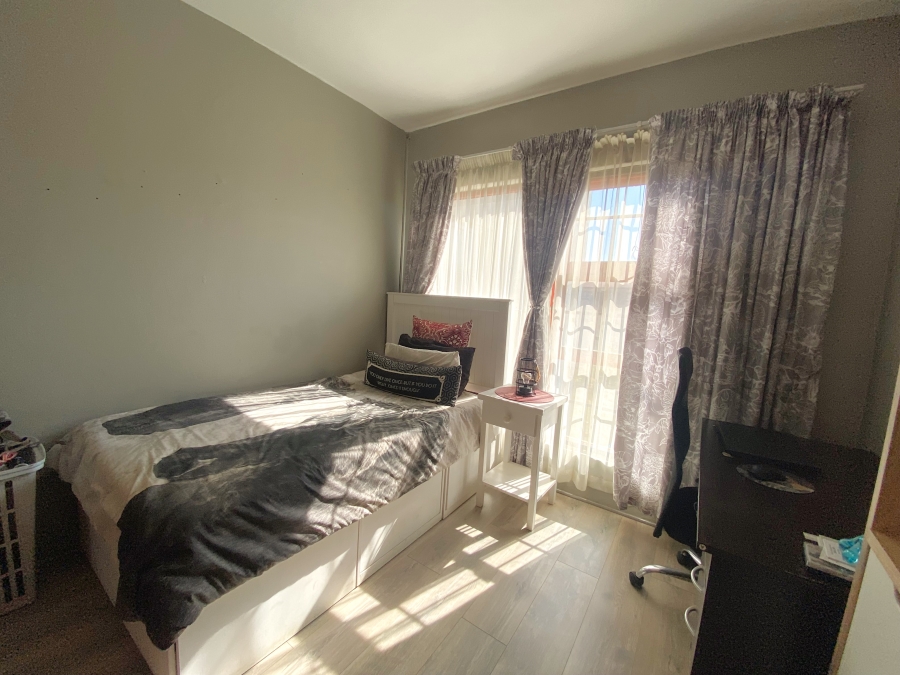 3 Bedroom Property for Sale in Sugar Bush Estate Gauteng