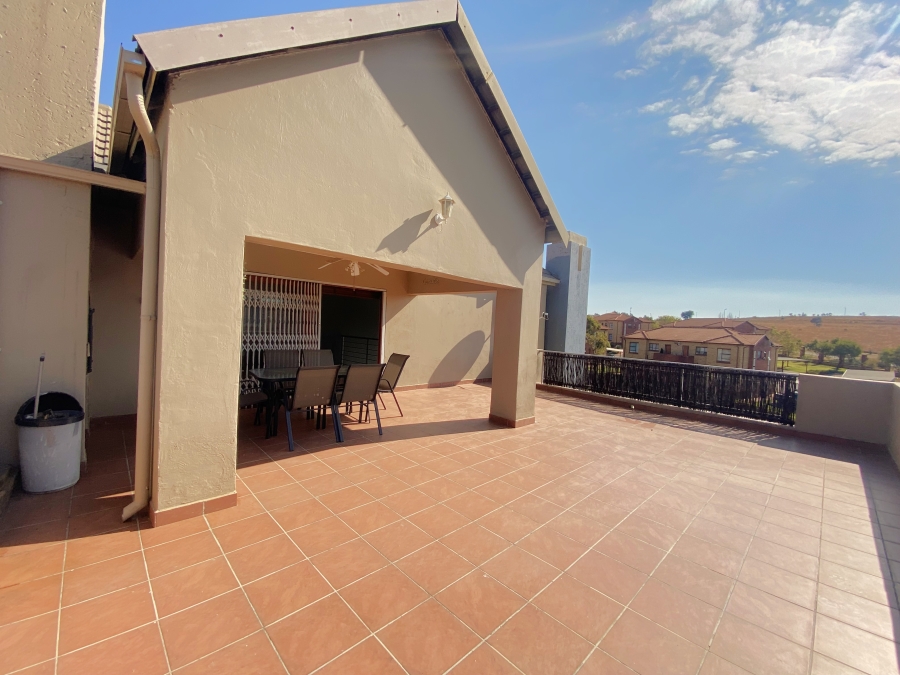 3 Bedroom Property for Sale in Sugar Bush Estate Gauteng