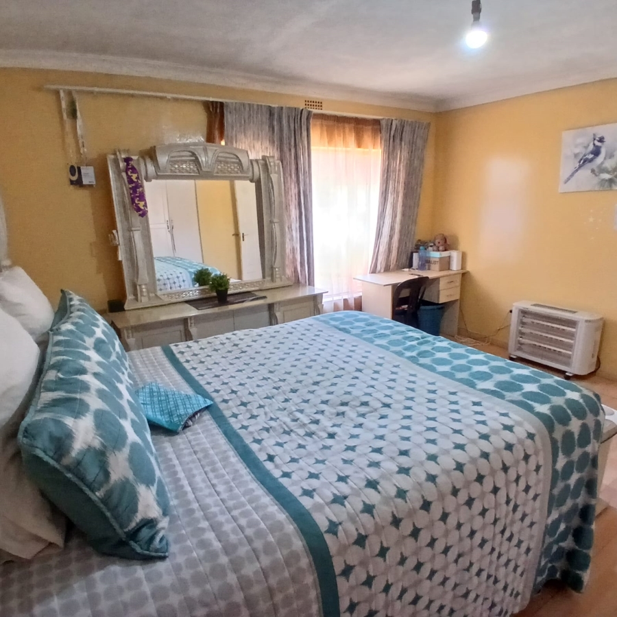 2 Bedroom Property for Sale in Vosloorus Ext 2 Gauteng
