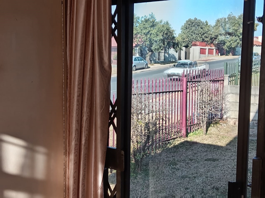 3 Bedroom Property for Sale in Lindhaven Gauteng
