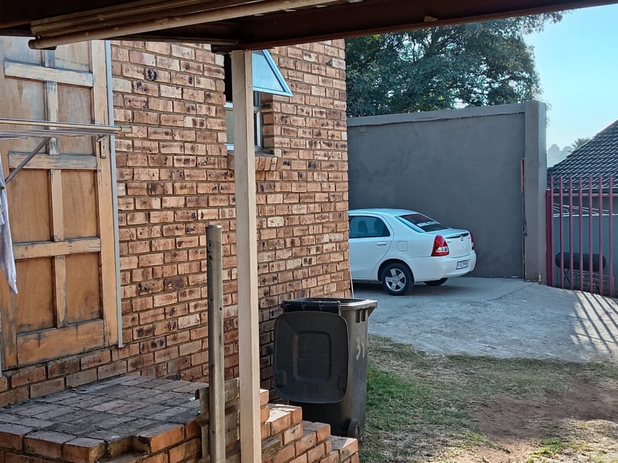3 Bedroom Property for Sale in Lindhaven Gauteng