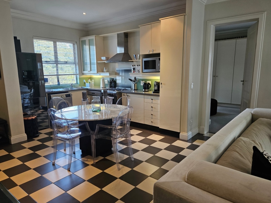 To Let 2 Bedroom Property for Rent in Dunkeld Gauteng