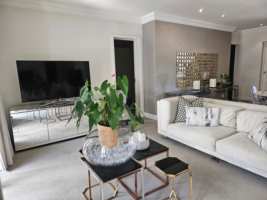 To Let 2 Bedroom Property for Rent in Dunkeld Gauteng