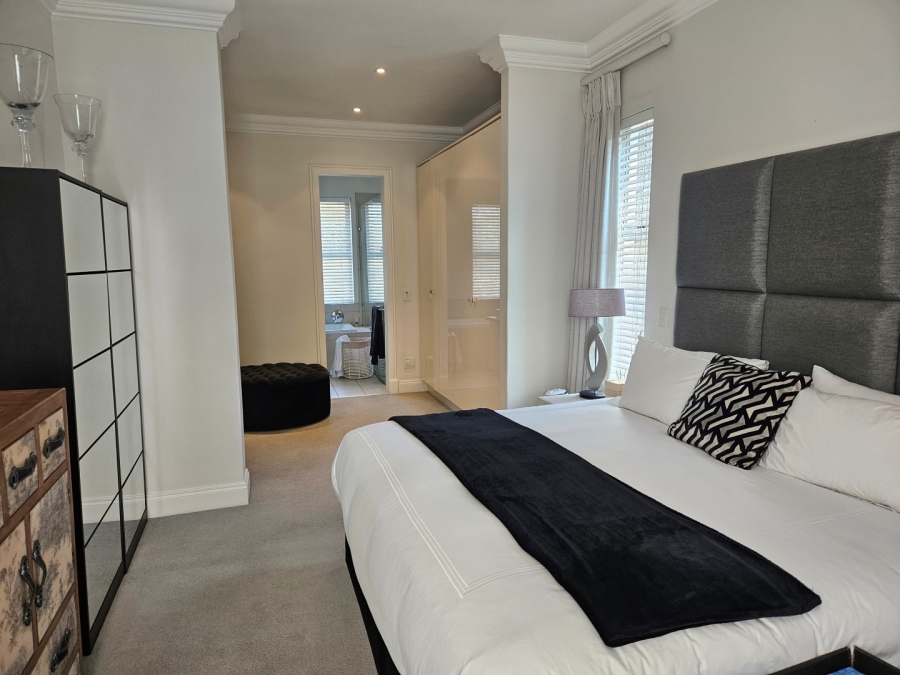 To Let 2 Bedroom Property for Rent in Dunkeld Gauteng