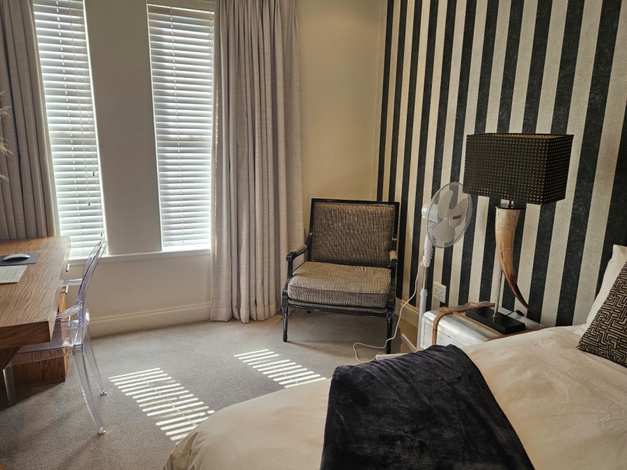 To Let 2 Bedroom Property for Rent in Dunkeld Gauteng