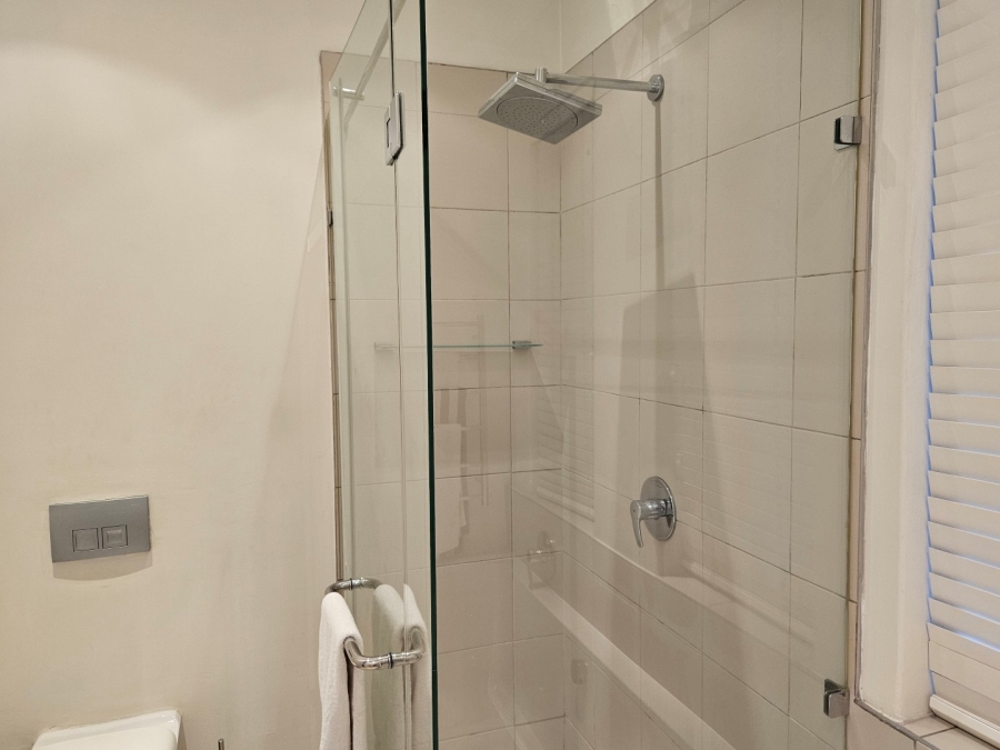 To Let 2 Bedroom Property for Rent in Dunkeld Gauteng
