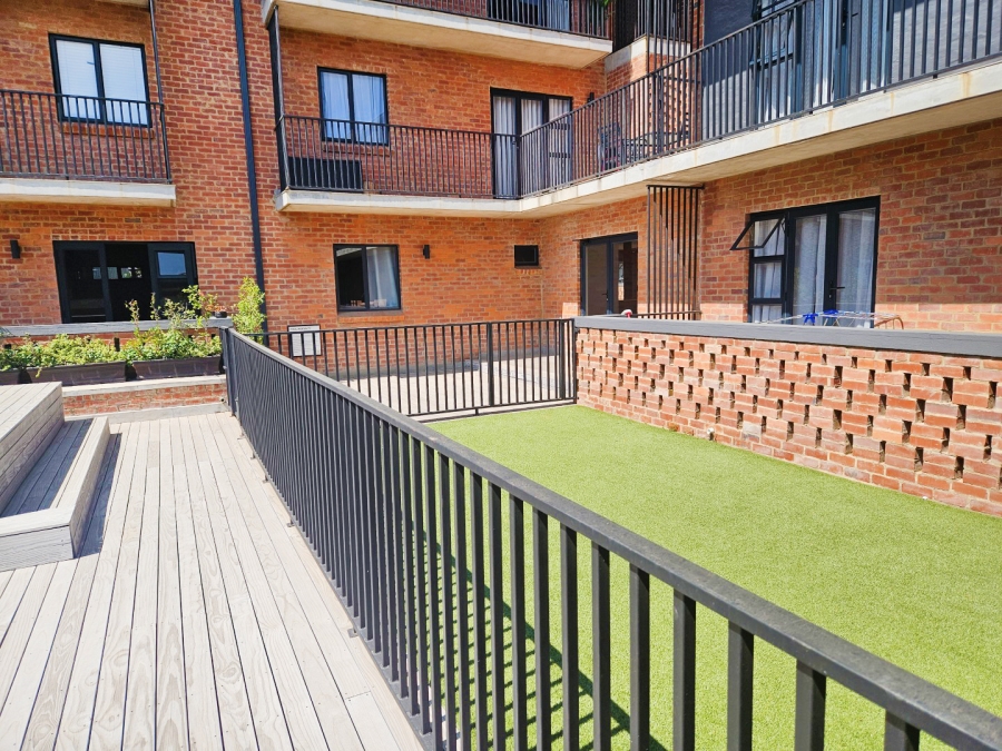 To Let 1 Bedroom Property for Rent in Hyde Park Gauteng