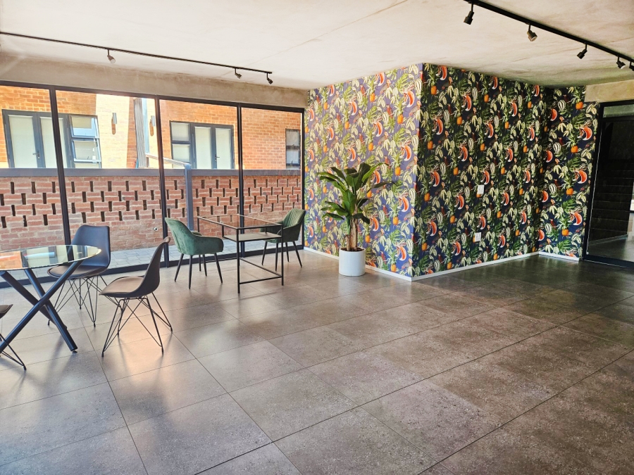 To Let 1 Bedroom Property for Rent in Hyde Park Gauteng