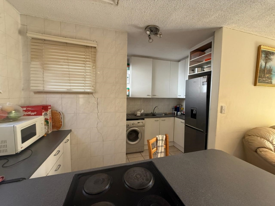 2 Bedroom Property for Sale in Glenanda Gauteng