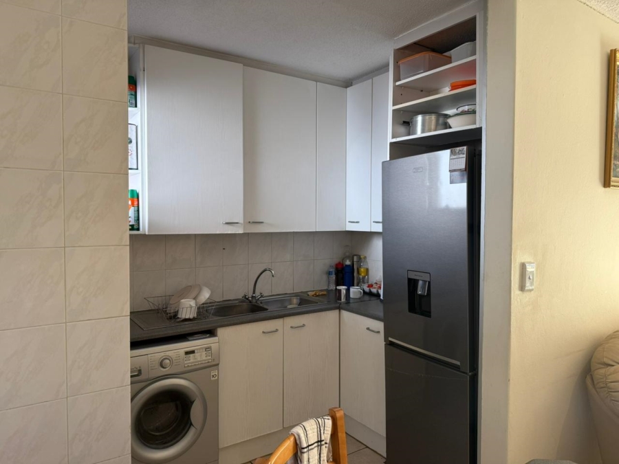 2 Bedroom Property for Sale in Glenanda Gauteng