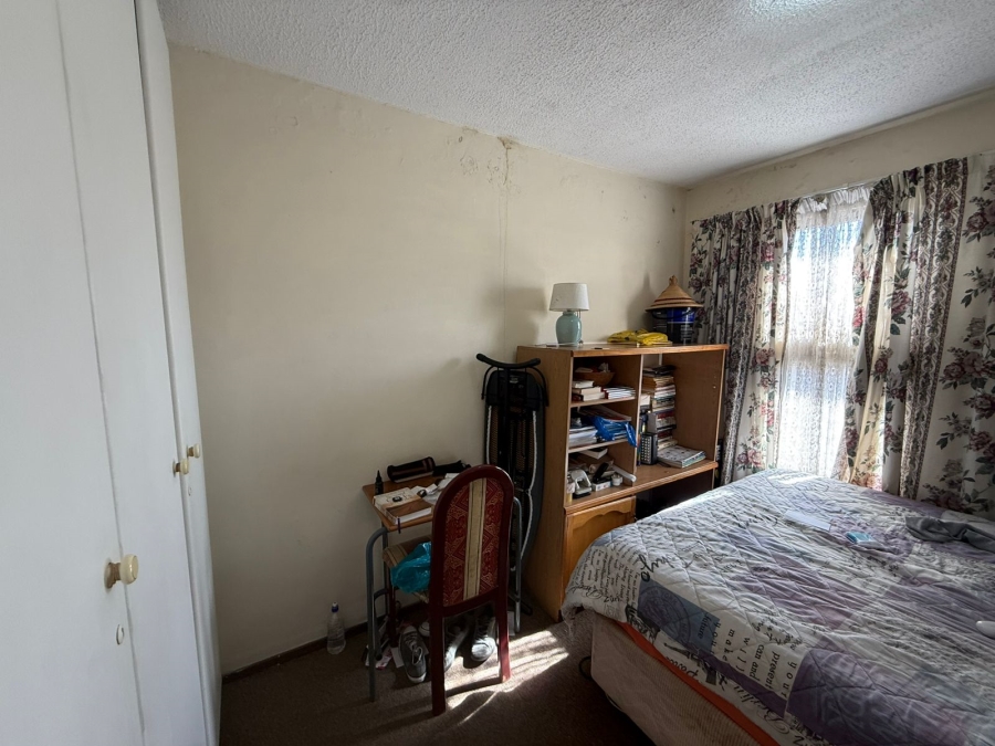 2 Bedroom Property for Sale in Glenanda Gauteng
