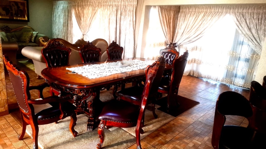 5 Bedroom Property for Sale in Magaliesberg Country Estate Gauteng