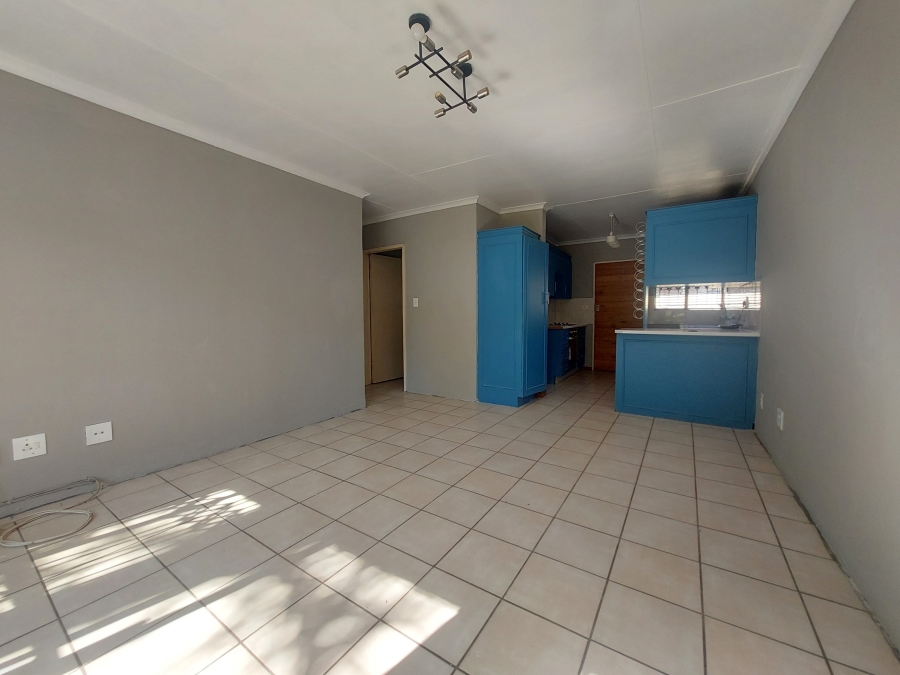 2 Bedroom Property for Sale in Die Wilgers Gauteng