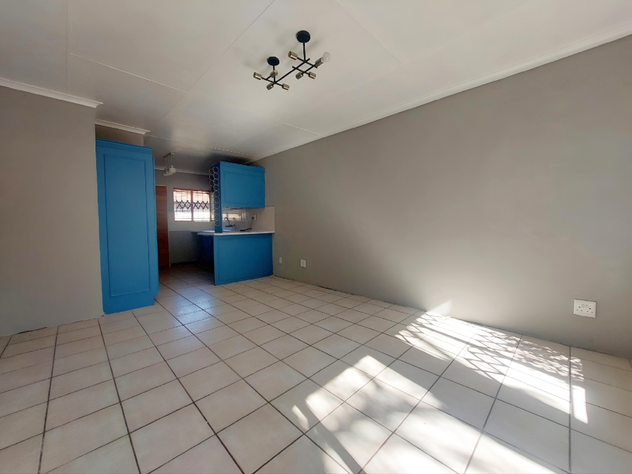 2 Bedroom Property for Sale in Die Wilgers Gauteng