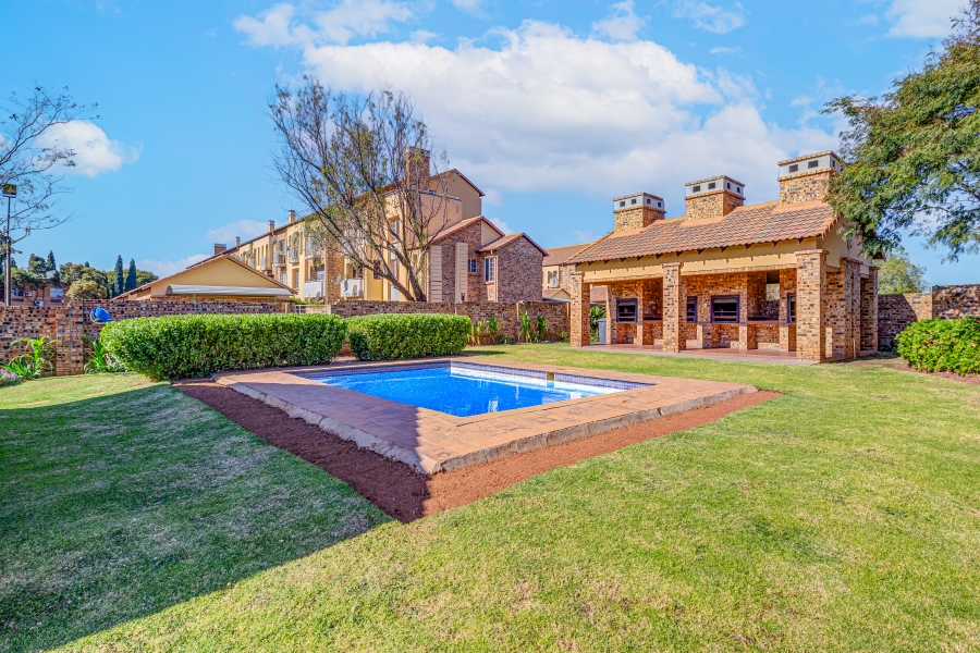 1 Bedroom Property for Sale in Halfway Gardens Gauteng