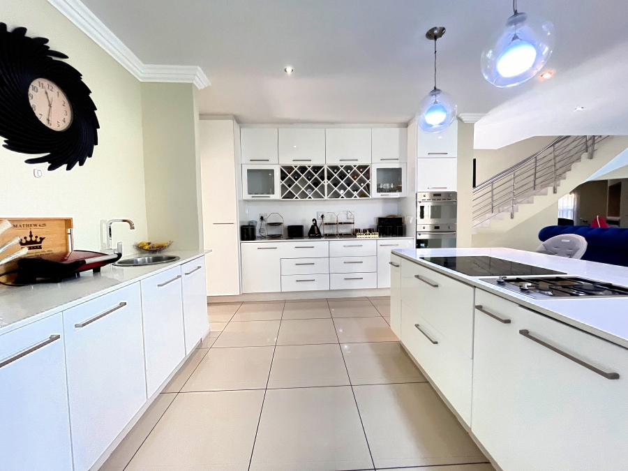 4 Bedroom Property for Sale in Blue Valley Golf Estate Gauteng