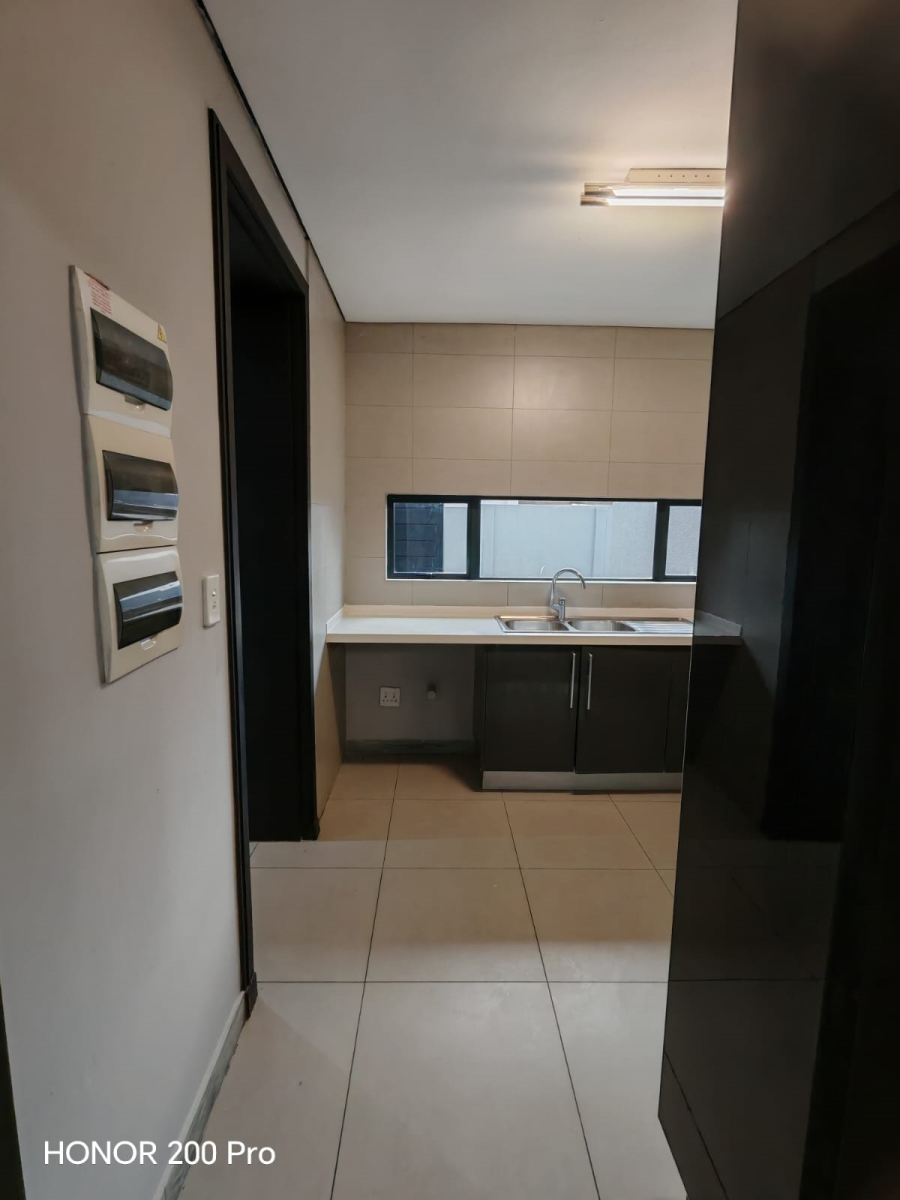 To Let 3 Bedroom Property for Rent in Raslouw Gauteng