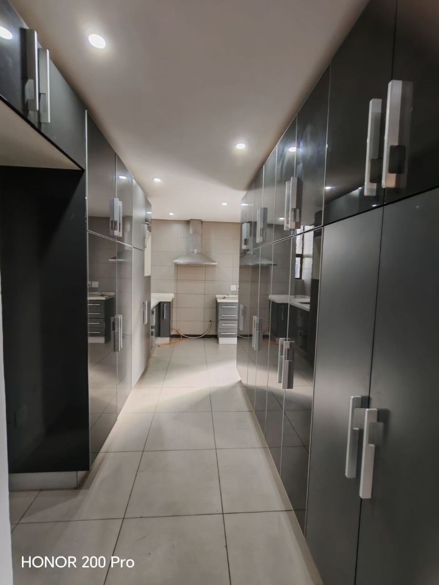 To Let 3 Bedroom Property for Rent in Raslouw Gauteng