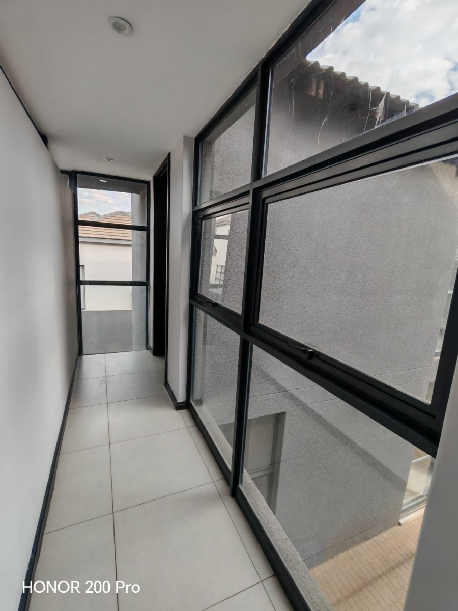 To Let 3 Bedroom Property for Rent in Raslouw Gauteng