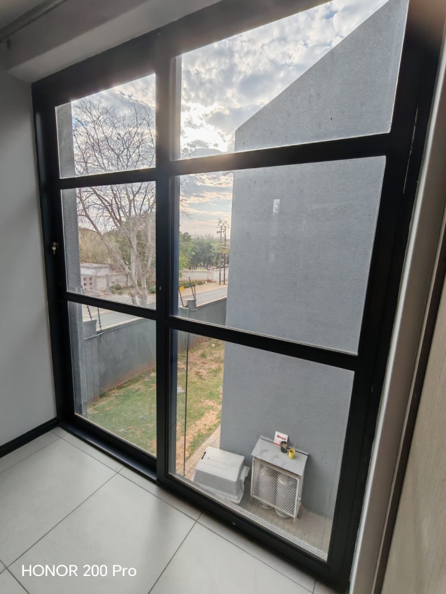 To Let 3 Bedroom Property for Rent in Raslouw Gauteng