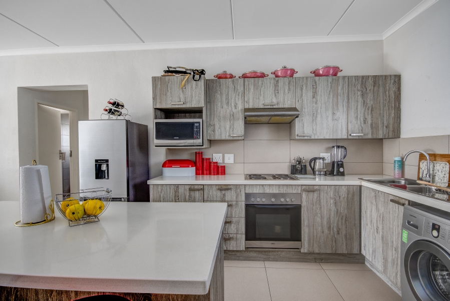 2 Bedroom Property for Sale in Carlswald Gauteng