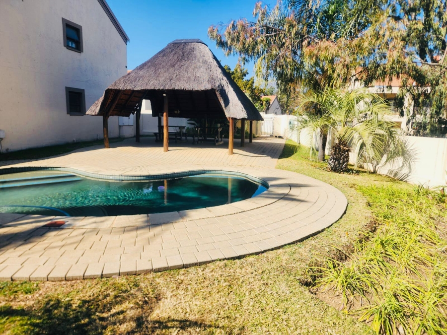 To Let 3 Bedroom Property for Rent in Sunninghill Gauteng