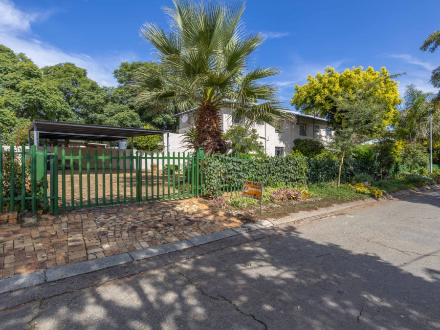 2 Bedroom Property for Sale in Modderfontein Gauteng