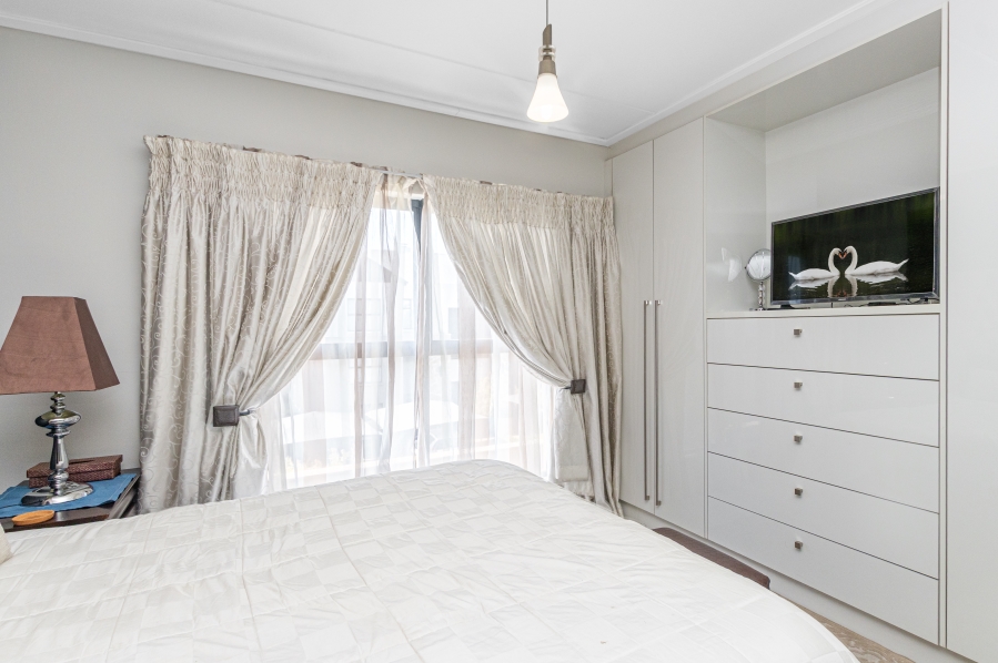 3 Bedroom Property for Sale in Waterfall Gauteng