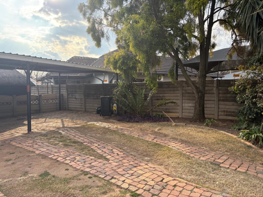 3 Bedroom Property for Sale in Moregloed Gauteng