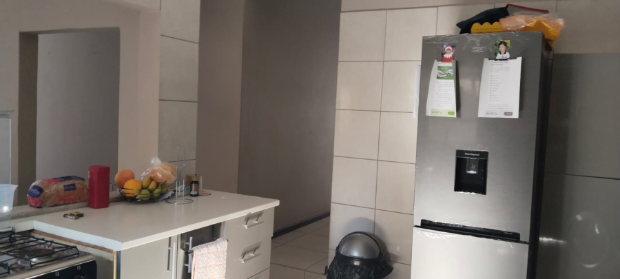 8 Bedroom Property for Sale in Noordheuwel Gauteng