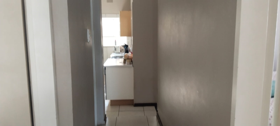 8 Bedroom Property for Sale in Noordheuwel Gauteng