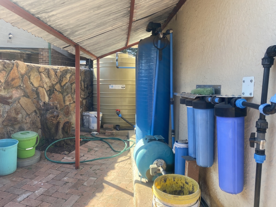 5 Bedroom Property for Sale in Mondeor Gauteng