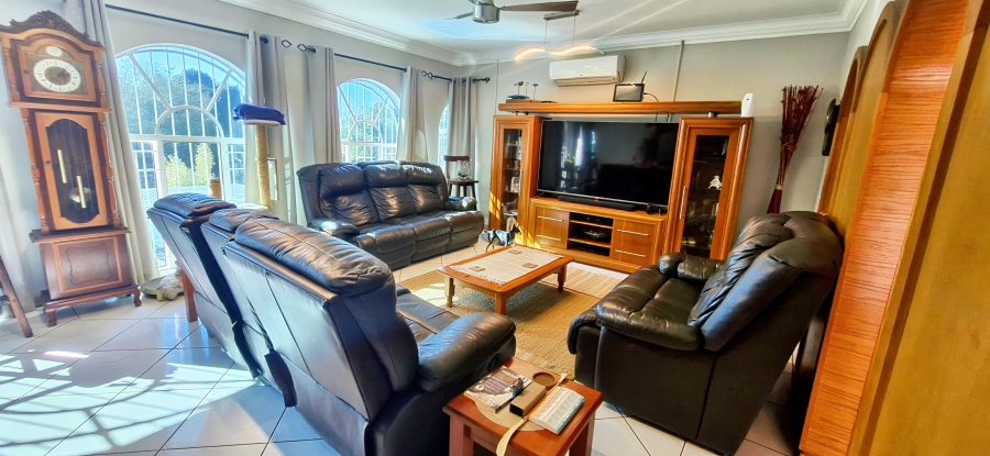 4 Bedroom Property for Sale in Magalieskruin Gauteng