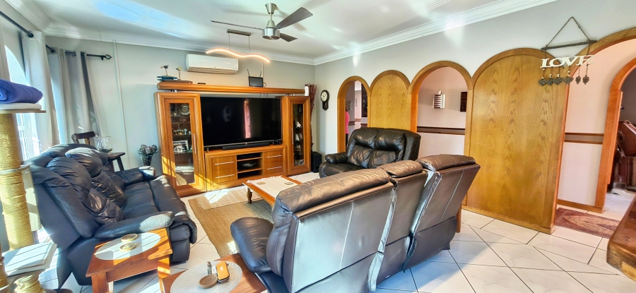 4 Bedroom Property for Sale in Magalieskruin Gauteng