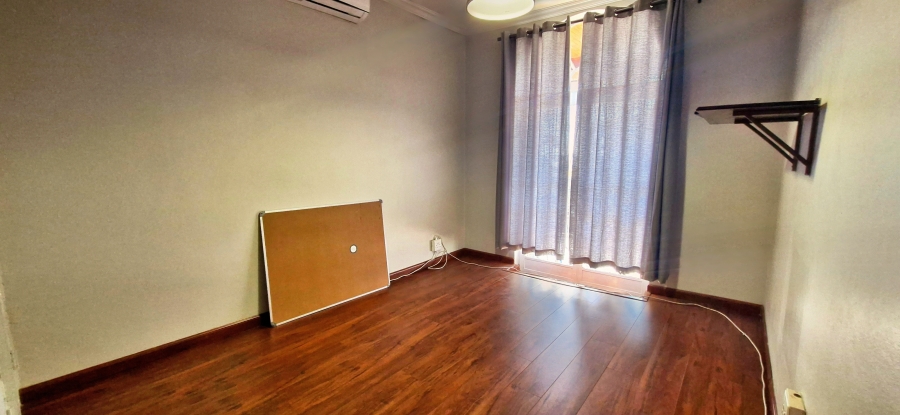 4 Bedroom Property for Sale in Magalieskruin Gauteng