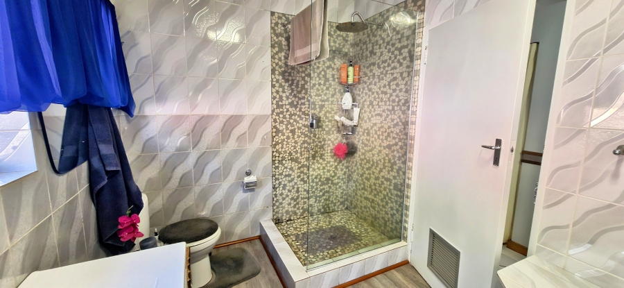 4 Bedroom Property for Sale in Magalieskruin Gauteng