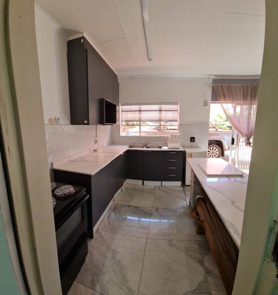 To Let 1 Bedroom Property for Rent in Noordheuwel Gauteng