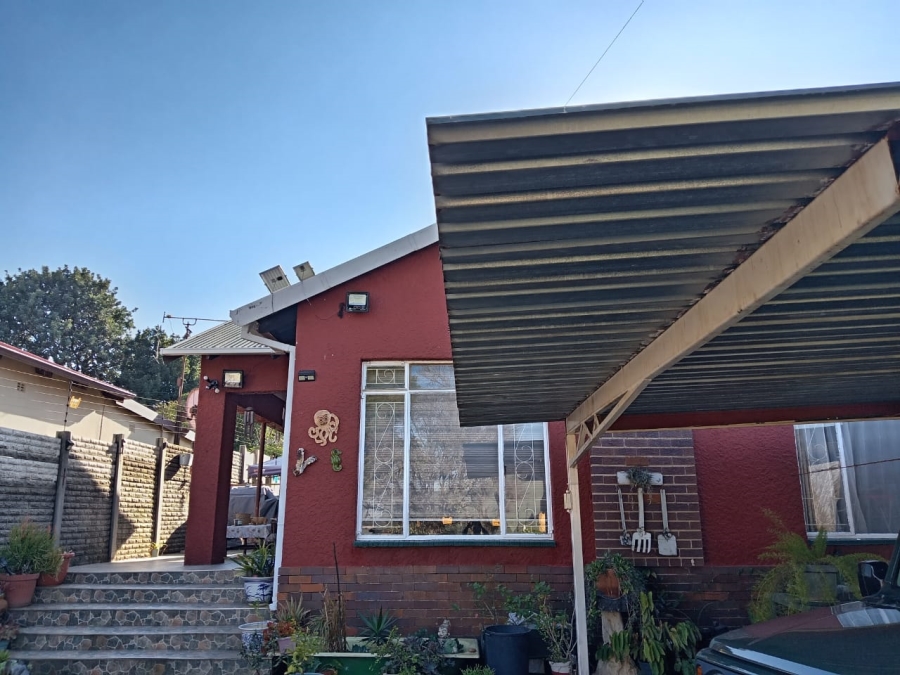 3 Bedroom Property for Sale in Roodepoort North Gauteng