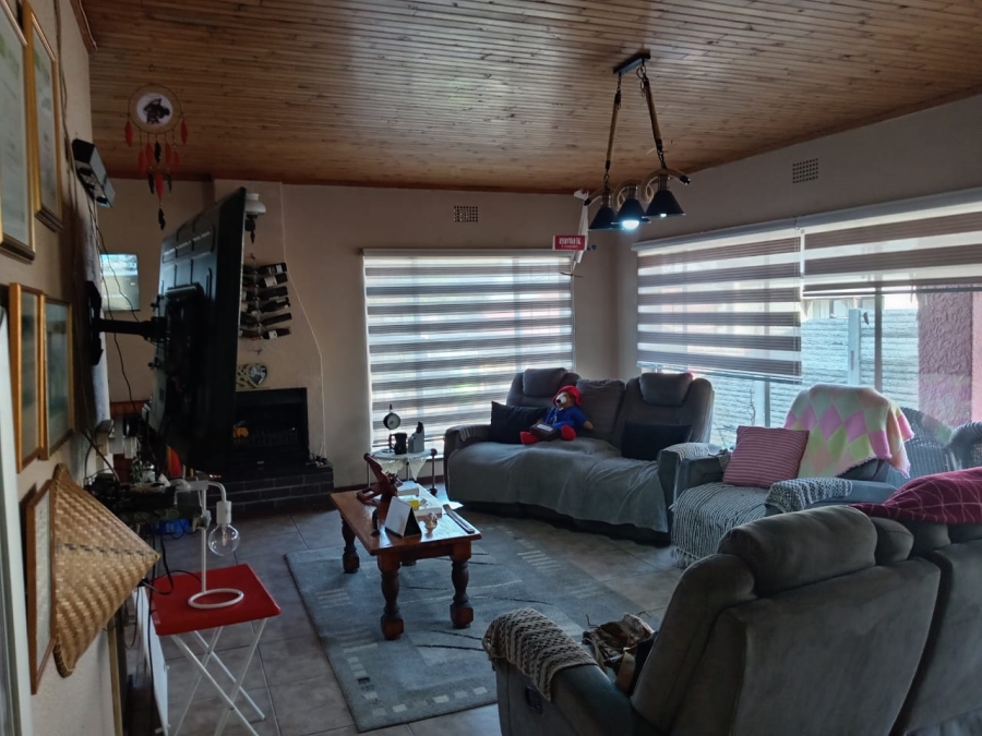 3 Bedroom Property for Sale in Roodepoort North Gauteng