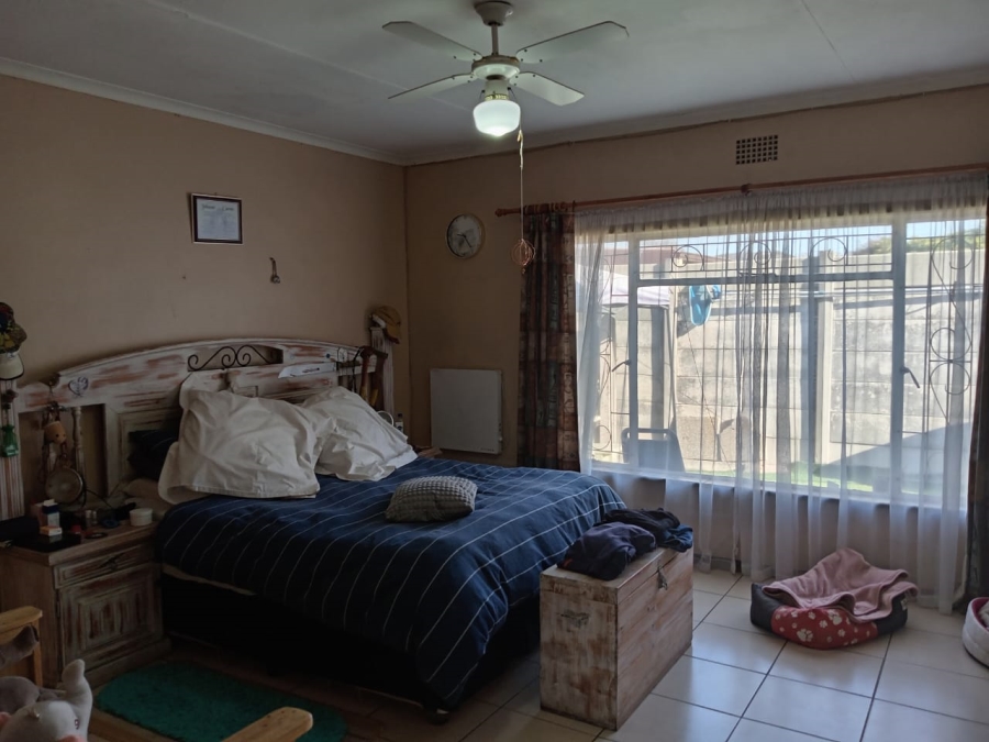 3 Bedroom Property for Sale in Roodepoort North Gauteng
