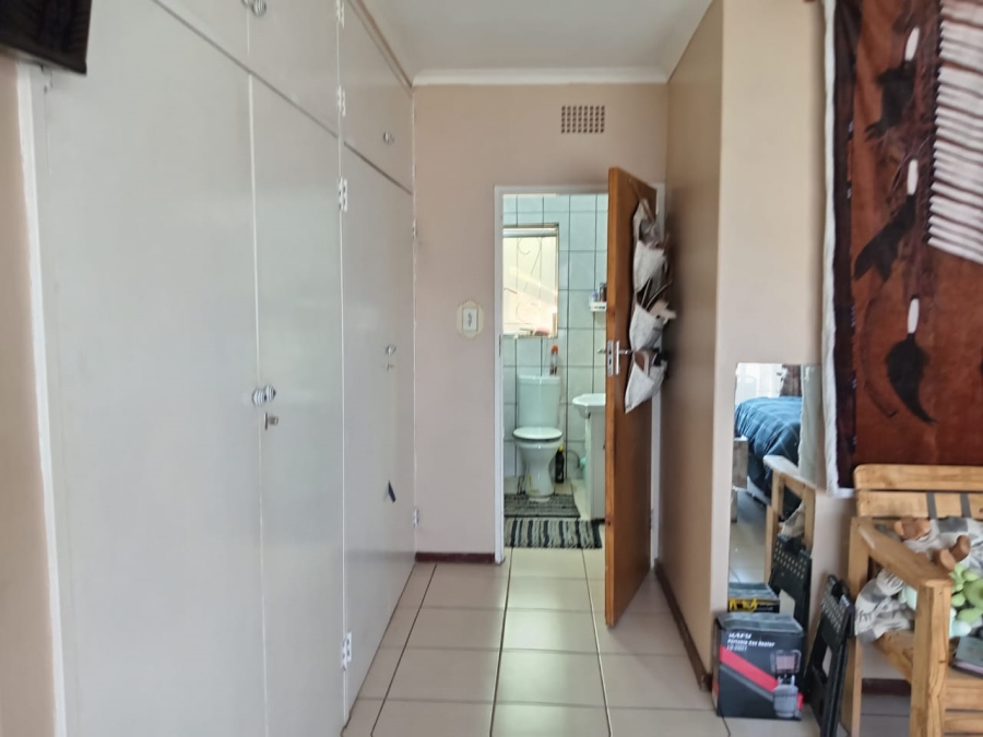 3 Bedroom Property for Sale in Roodepoort North Gauteng