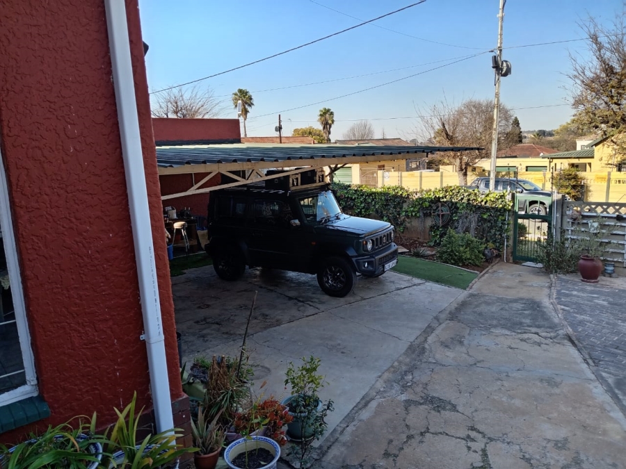 3 Bedroom Property for Sale in Roodepoort North Gauteng