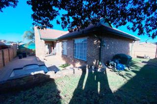 4 Bedroom Property for Sale in Castleview Gauteng