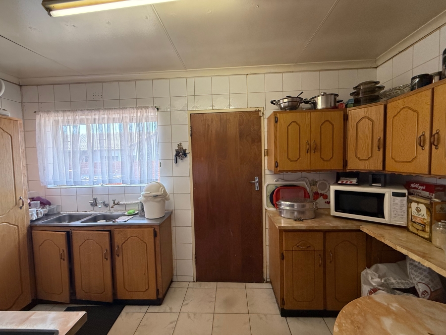 3 Bedroom Property for Sale in Lenasia South Gauteng