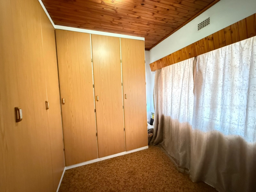 5 Bedroom Property for Sale in Kameeldrift East Gauteng