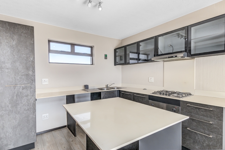 3 Bedroom Property for Sale in Broadacres Gauteng