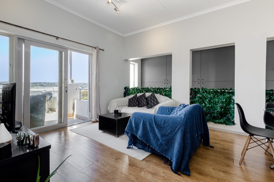 2 Bedroom Property for Sale in Beverley Gauteng