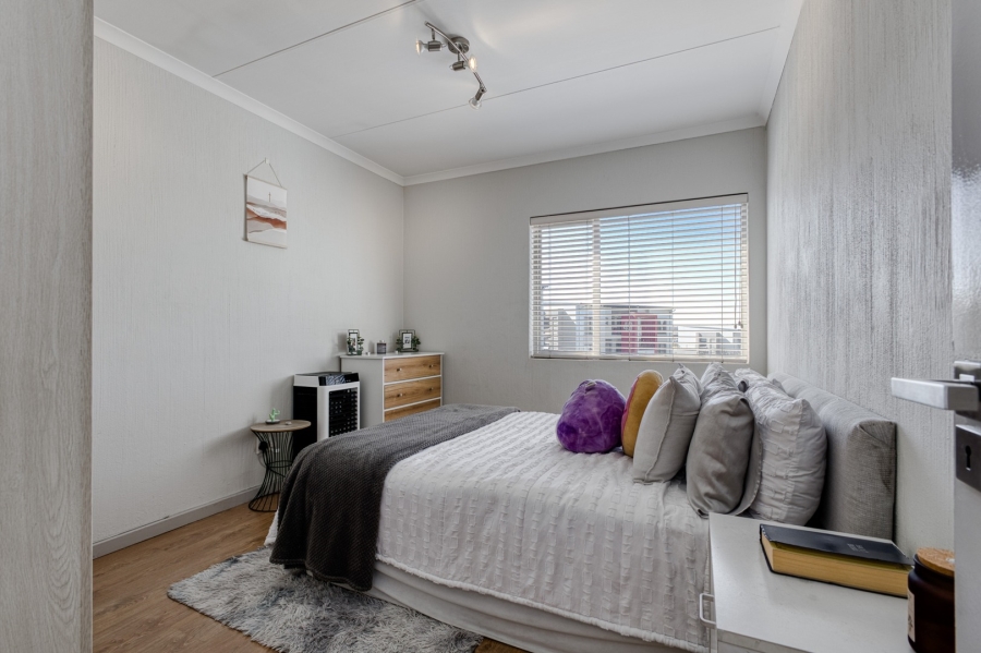 2 Bedroom Property for Sale in Beverley Gauteng