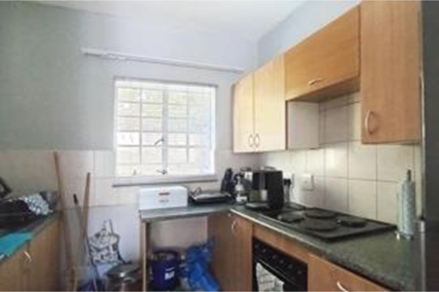 2 Bedroom Property for Sale in La Montagne Gauteng